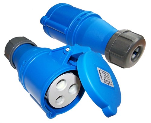 Розетка Lanmaster LAN-IEC-309-32A1P/F однофазная, разборная, 32A, 250V, синий LAN-IEC-309-32A1P/F