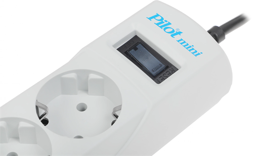 Сетевой фильтр Pilot mini 3м (4 розетки) белый (коробка) 128