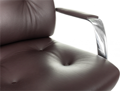 Кресло руководителя Бюрократ _DAO коричневый кожа крестов. алюминий _DAO/BROWN